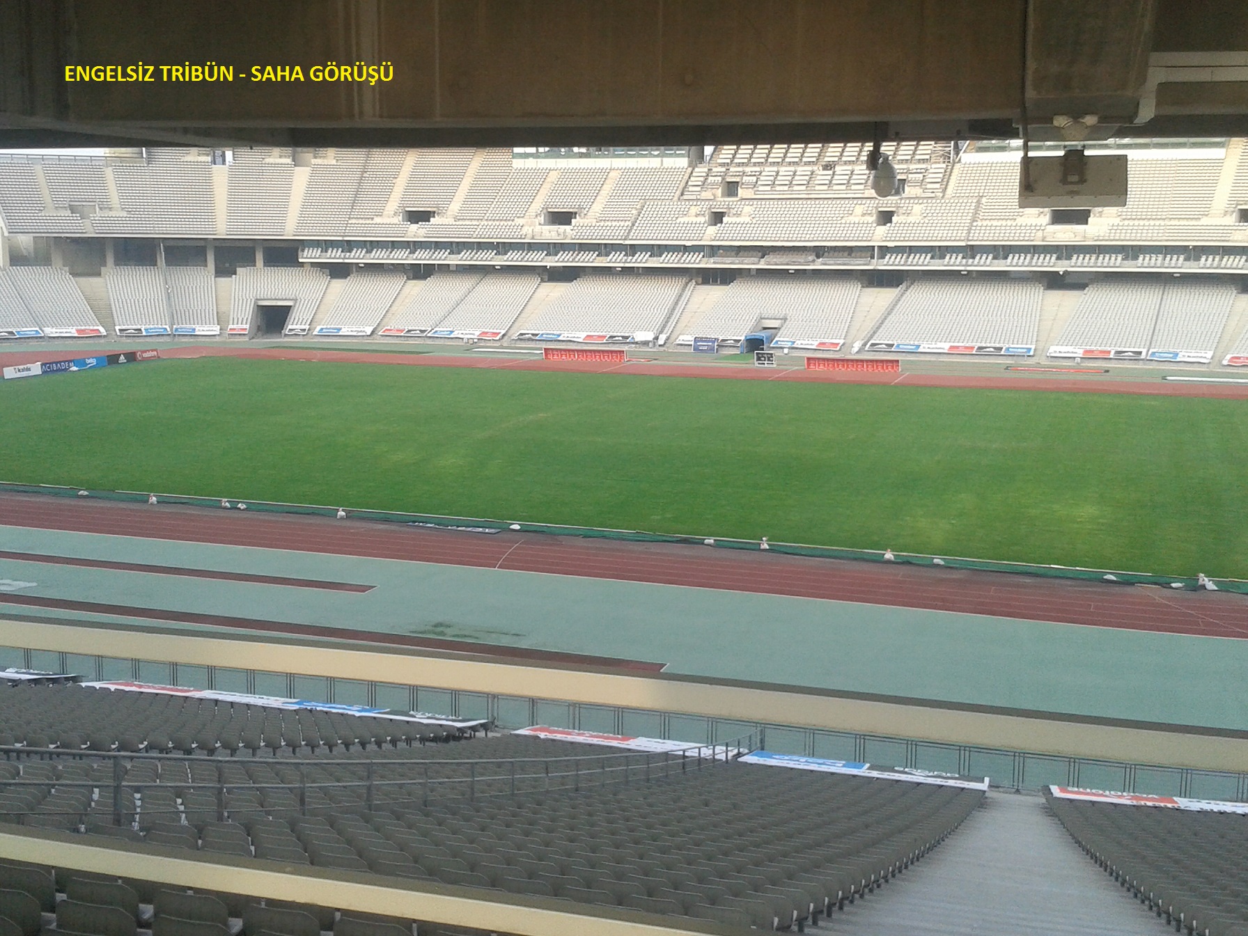 Atatürk Olimpiyat Stadı Engelli Seyirci Otopark, Giriş ve Tribünleri