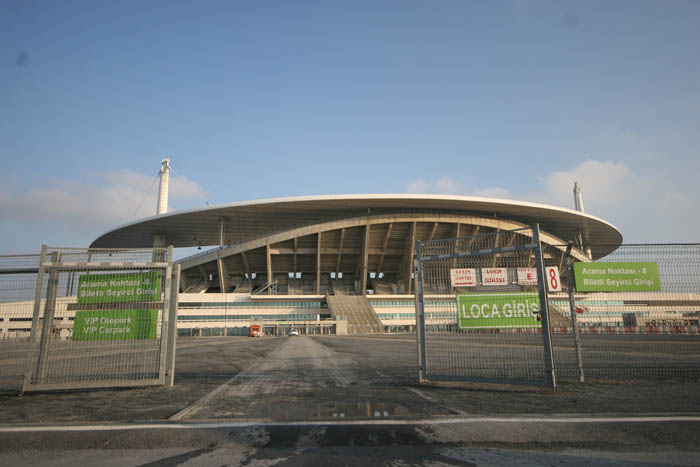 Atatürk Olimpiyat Stadı Giriş ve Çıkışlar